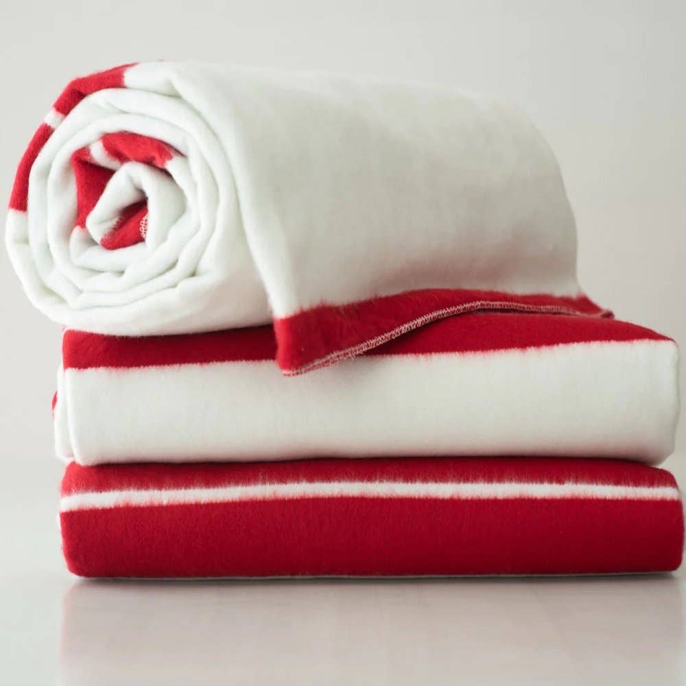 Blanc à rayures rouges : Reine