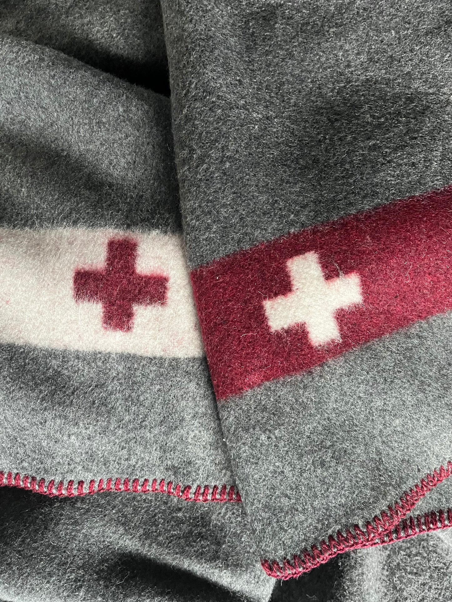 Couverture en laine mérinos de l'armée suisse - Gris