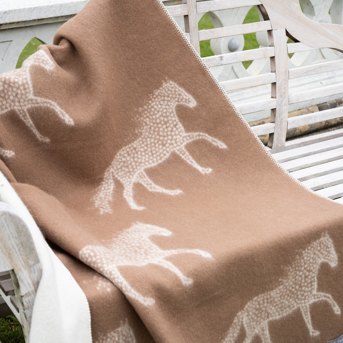 Dot Horse Wool Blanket