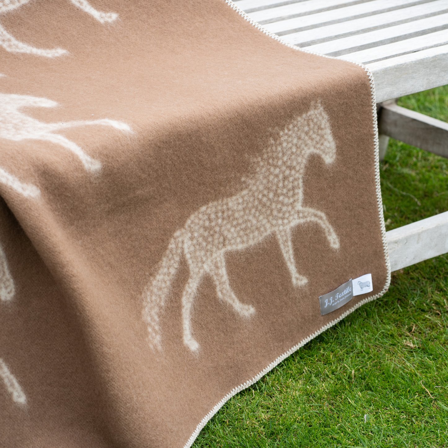 Dot Horse Wool Blanket