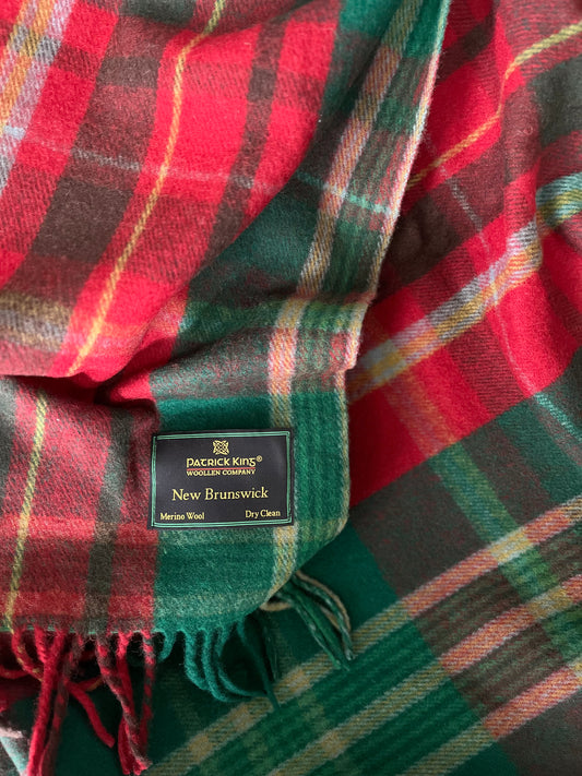 Patrick King Wool Tartan Knee Blanket - 69x31", Merino Wool, Northumberland Plaid (Fringed)