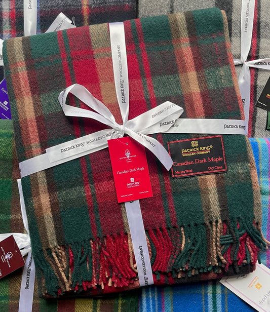 Dark Maple Deluxe Highland Blanket