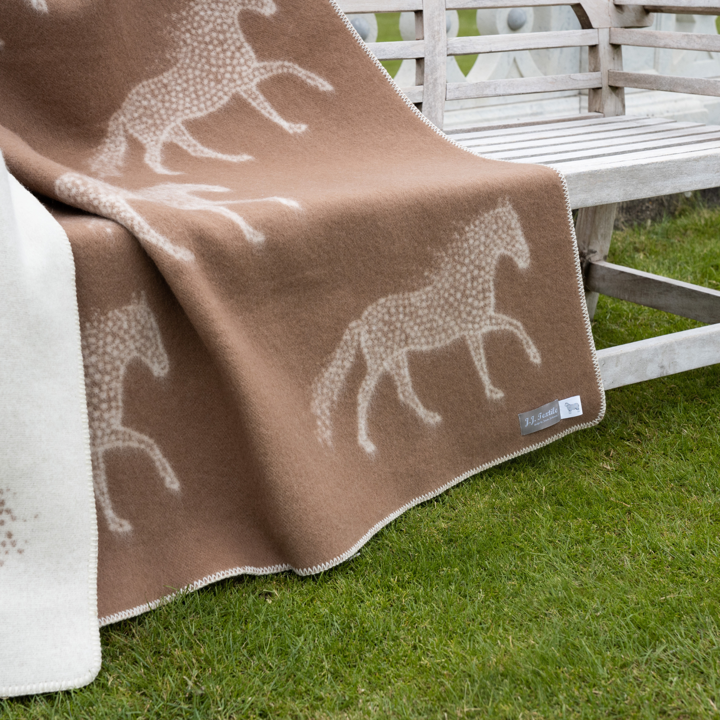 Dot Horse Wool Blanket