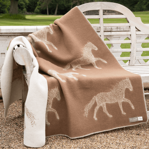 Dot Horse Wool Blanket